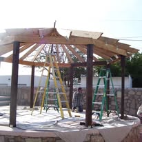 ALBERTO'S CONSTRUCTION